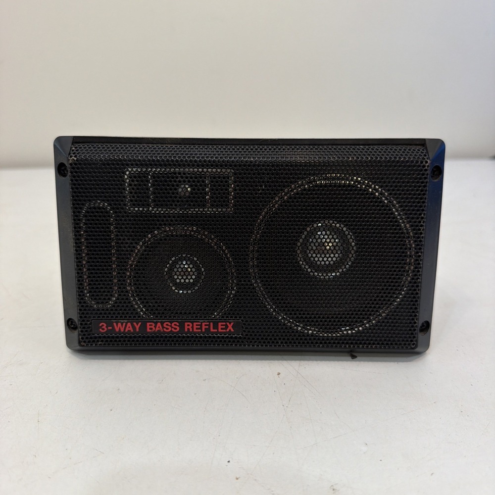 Pyramid Phase III Bass Reflex Three-Way Stereo Speaker System 2060 200W Open Box